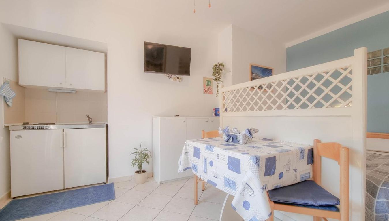 Alma One Apartment Novigrad  Exterior photo