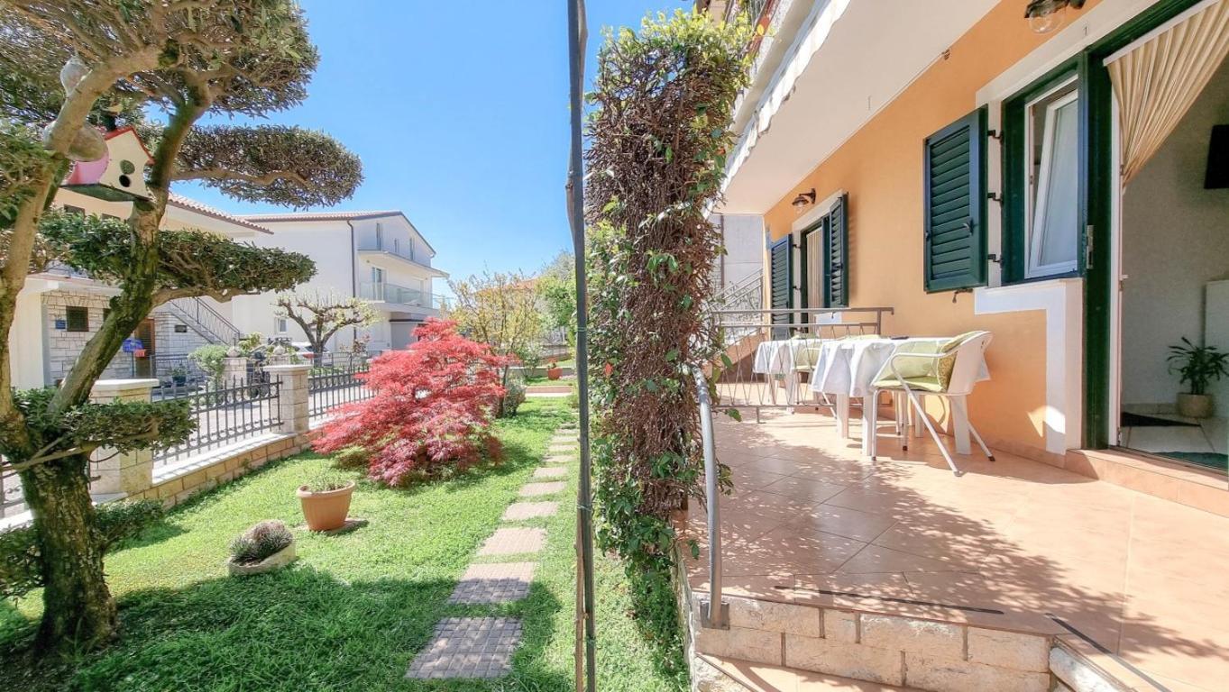 Alma One Apartment Novigrad  Exterior photo